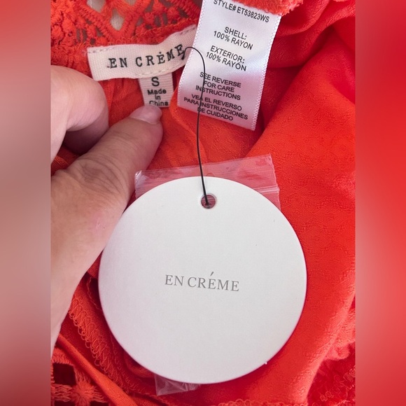 EN CREME  Women's Coral Lace Trim Top - Picture 6 of 6